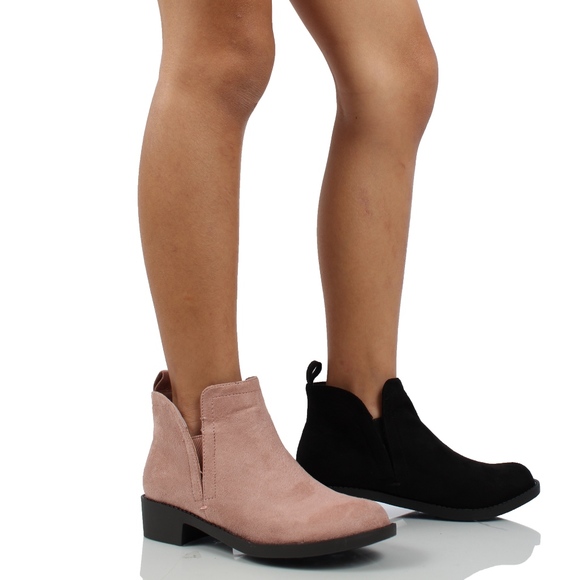 GIRLS Blush V Cut Elastic Side Ankle Boot - Picture 7 of 8